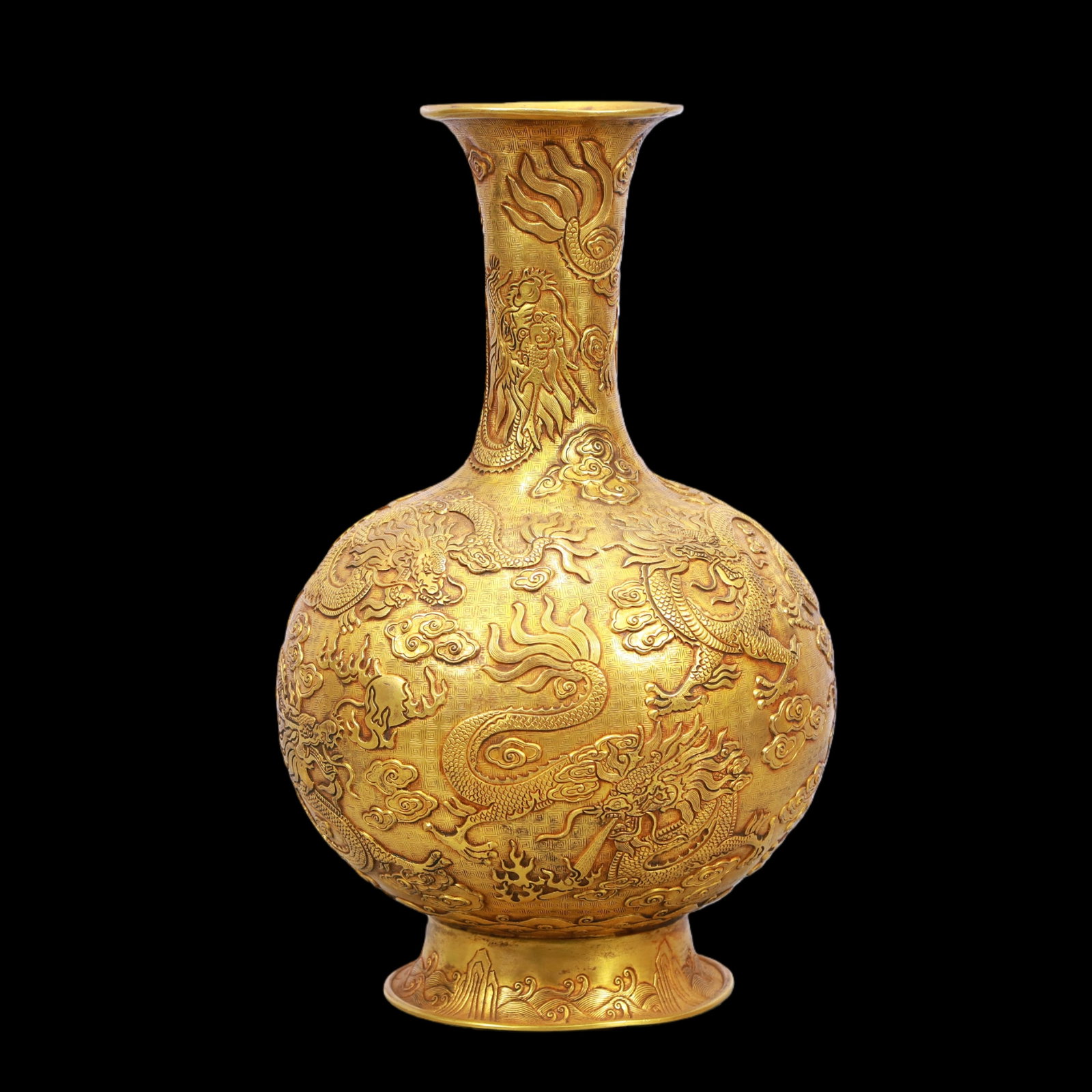 A Exquisite Gilt Bronze Dragon Pattern Auspicious Cloud Pattern Vase - 5