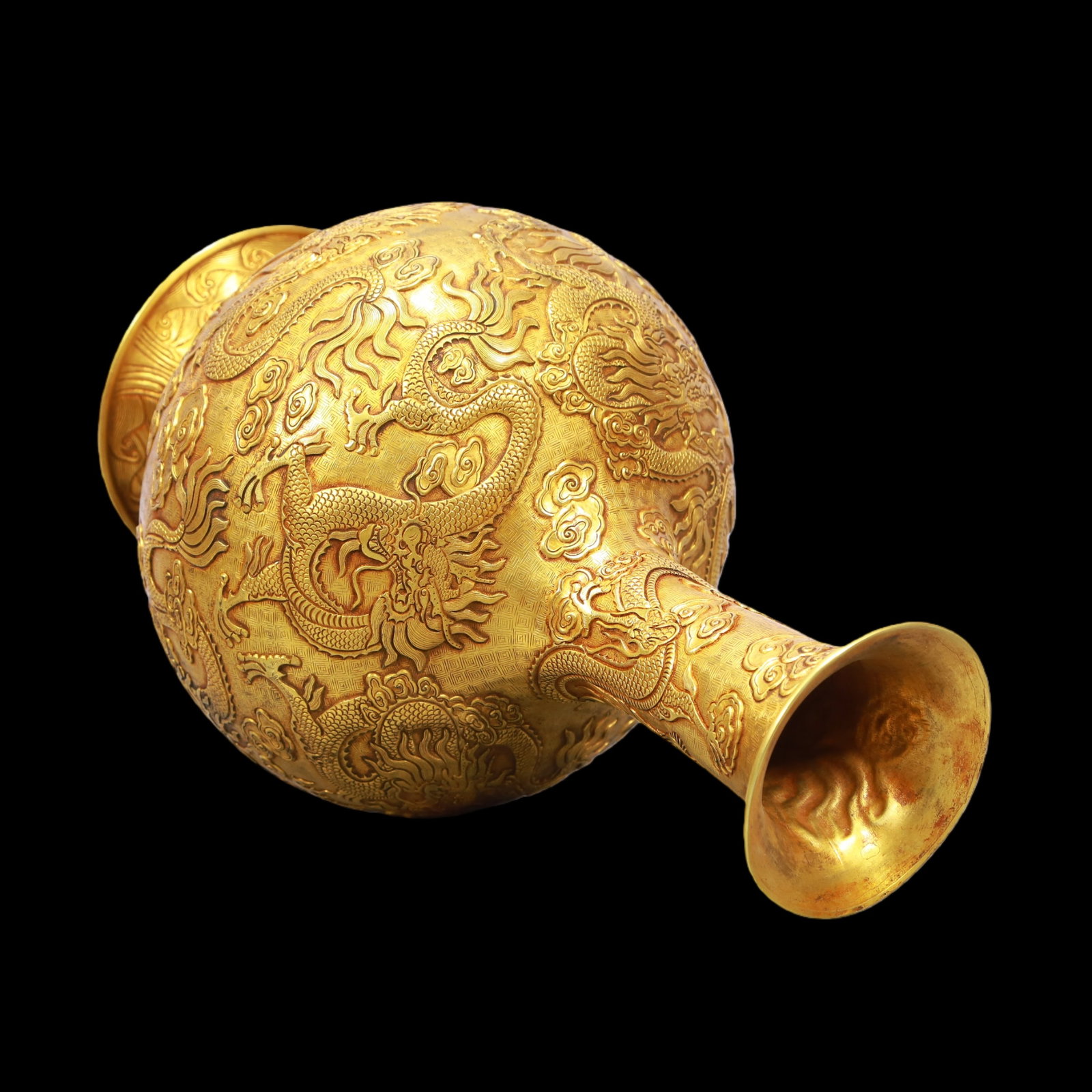 A Exquisite Gilt Bronze Dragon Pattern Auspicious Cloud Pattern Vase - 7