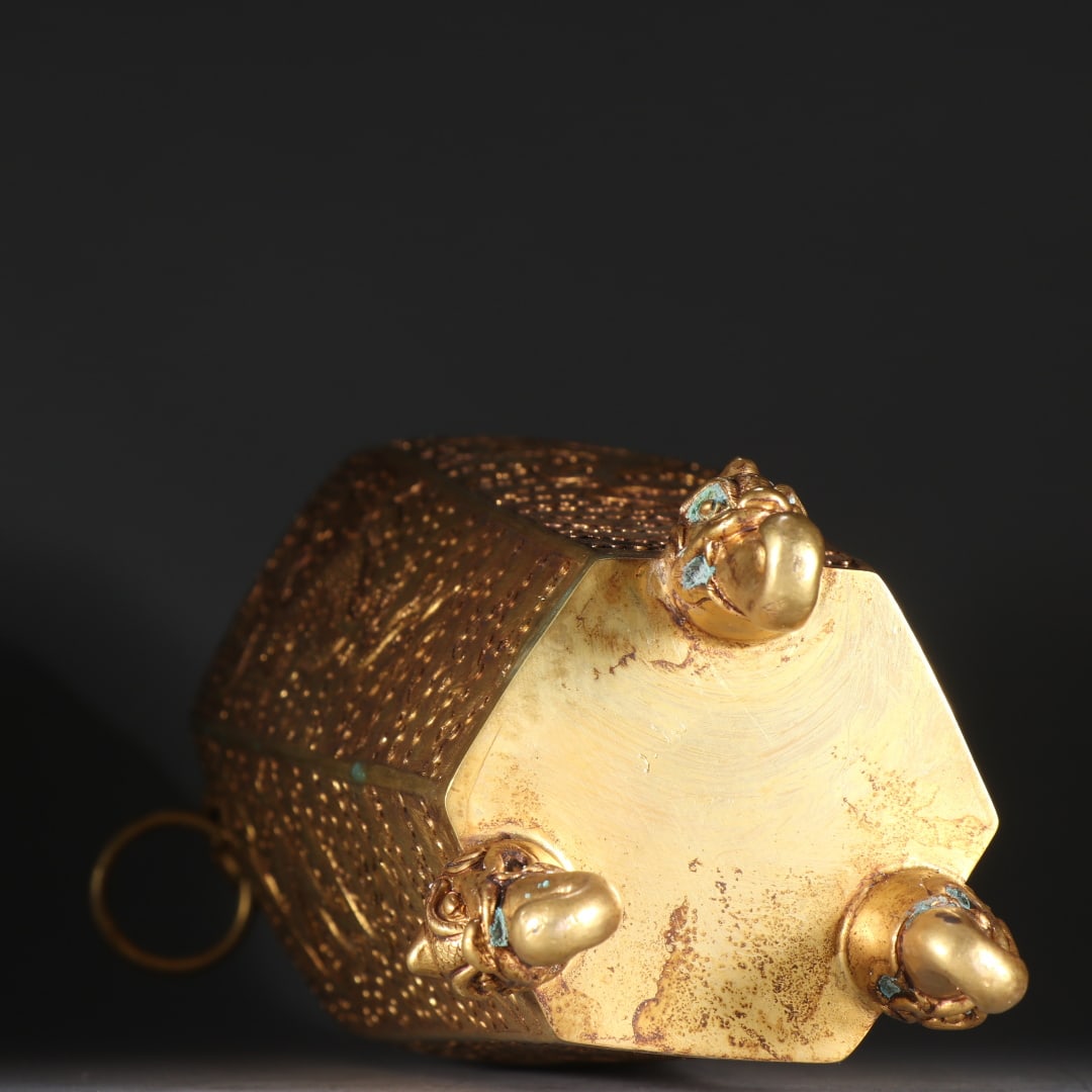 An Exquisite Gilt Bronze Dragon Pattern Double-Ears Vase - 9