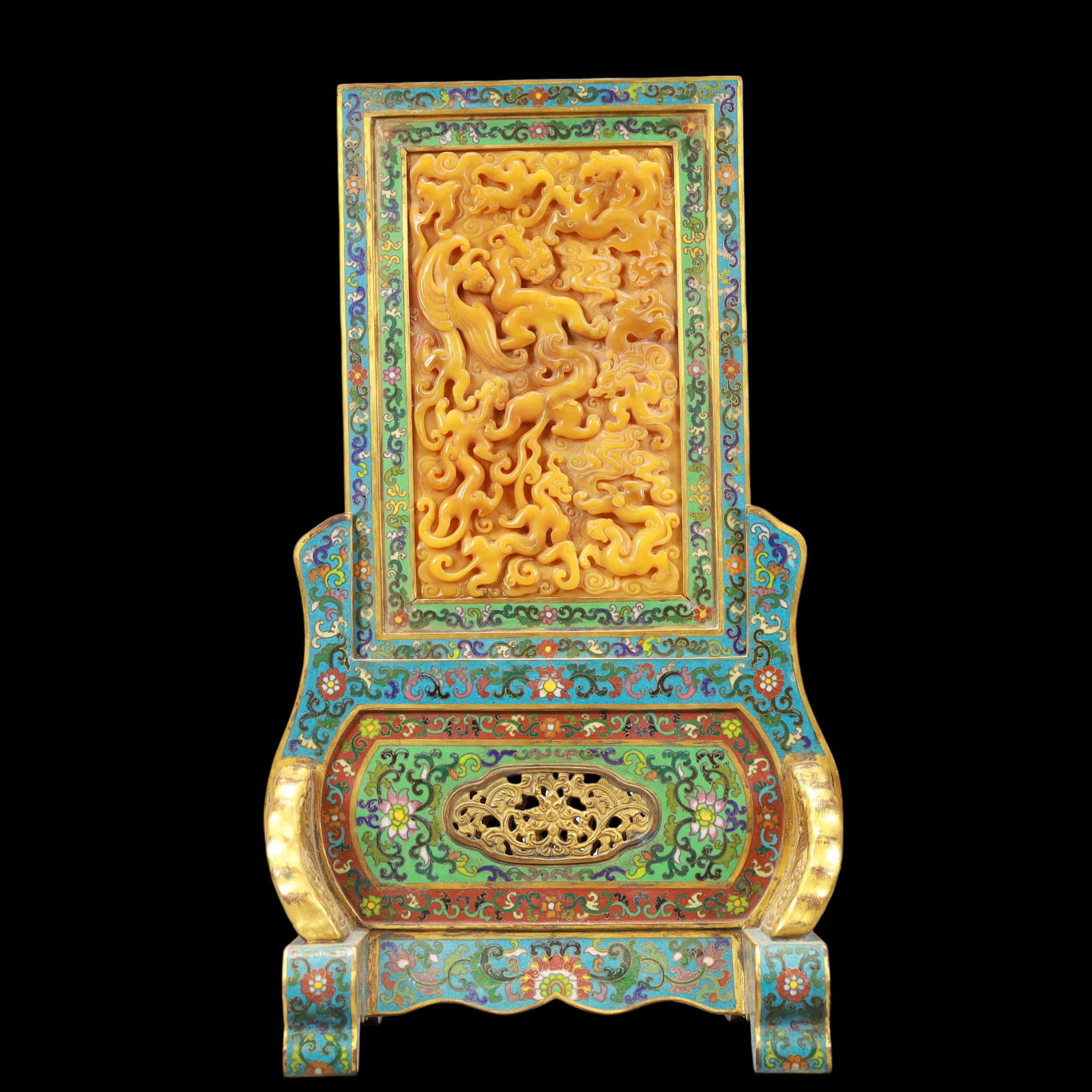 A Exquisite Cloisonne Lotus Pattern Landscape Pattern with poem Screen: A Exquisite Cloisonne Lotus Pattern Landscape Pattern with poem Screen Qing Dynasty, China Qianlong Four-character Mark Size:22cmx18cmx42cm Weight:4500g (The Dimensions Of All Batches Are Manually Mea