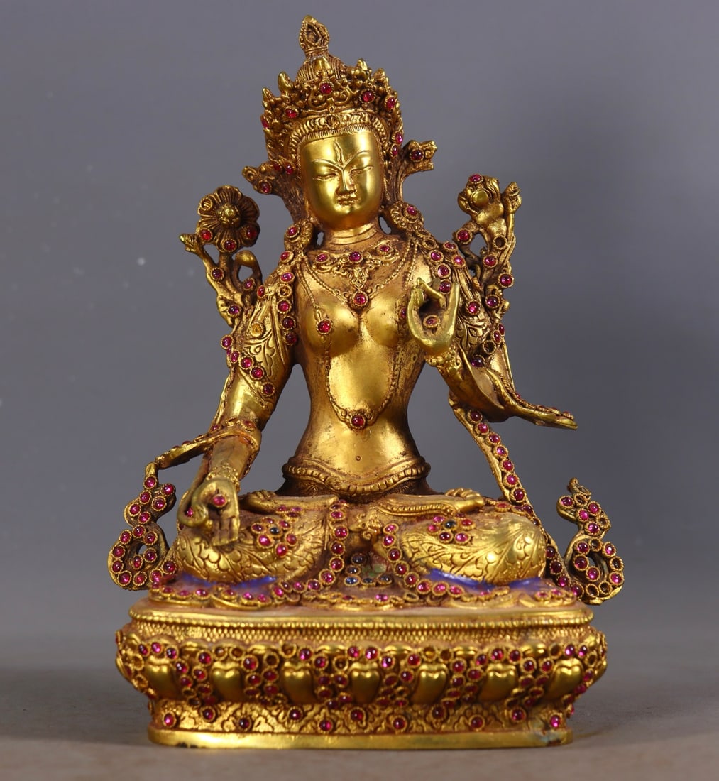 An Exquisite Gilt Bronze Inlaid Gems Statue of Manjusri Ornament: An Exquisite Gilt Bronze Inlaid Gems Statue of Manjusri Ornament Qing Dynasty, China Size:21.5cmx14cmx9cm Weight:1030g (The Dimensions Of All Batches Are Manually Measured.If You Need More Detailed In
