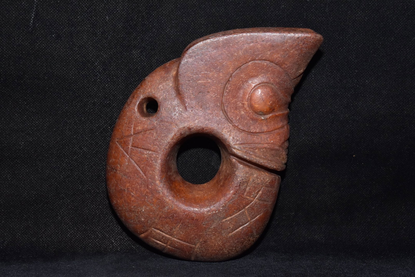 An Exquisite Hemo Jade 'Boar& Dragon' Ornament: An Exquisite Hemo Jade 'Boar& Dragon' Ornament Hongshan Culture Size:12cmx16cm Weight:1230g (The Dimensions Of All Batches Are Manually Measured.If You Need More Detailed Information, Please Contact O