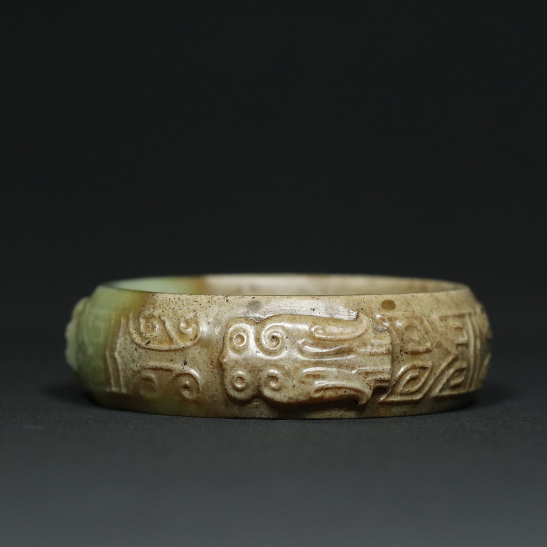 An Exquisite White Jade Beast-Face Pattern Bracelets - 7