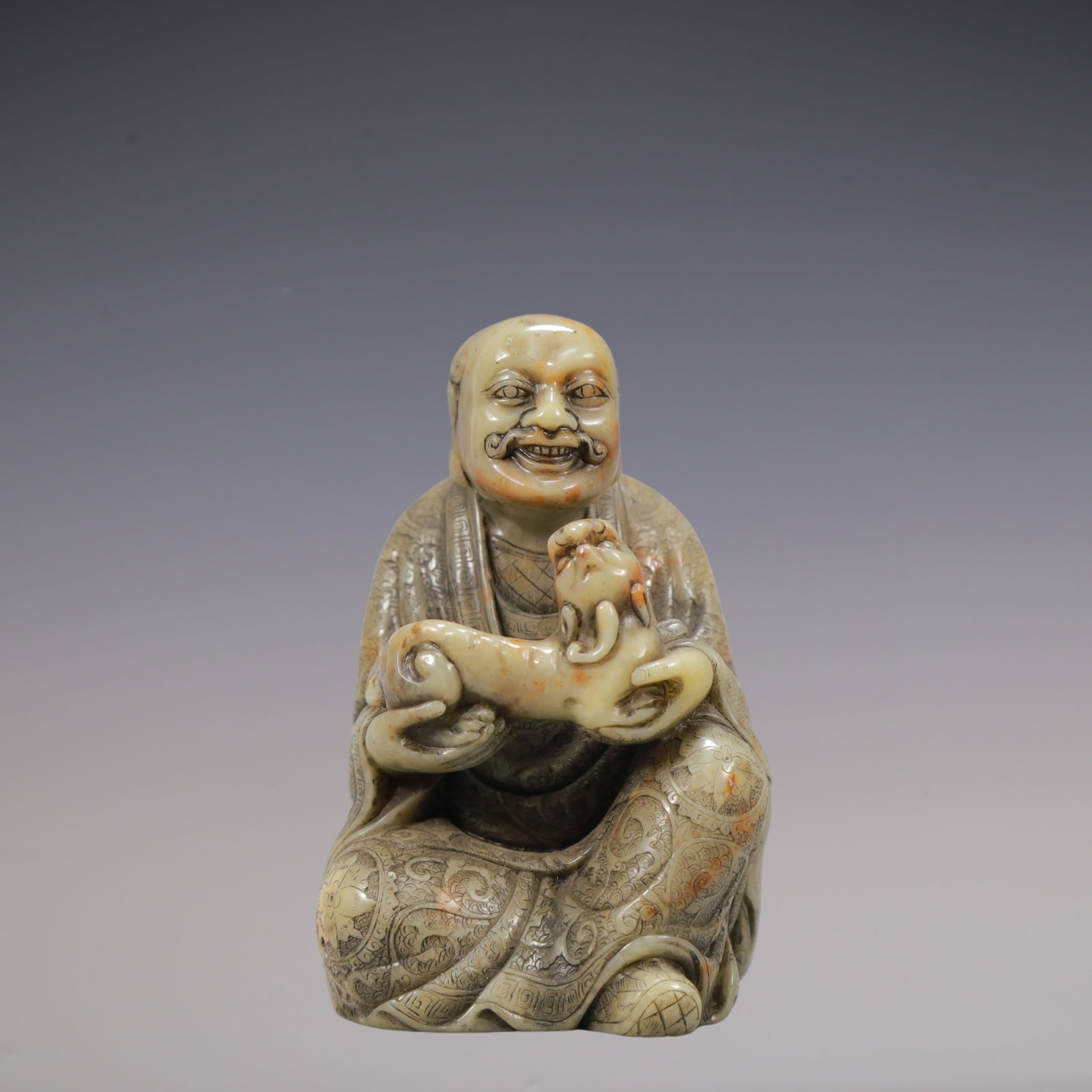 A Exquisite Shoushan Stone Figures Ornament: A Exquisite Shoushan Stone Figures Ornament Qing Dynasty, China Size:5.5cmx5.1cmx9cm Weight:250g (The Dimensions Of All Batches Are Manually Measured.If You Need More Detailed Information, Please Cont
