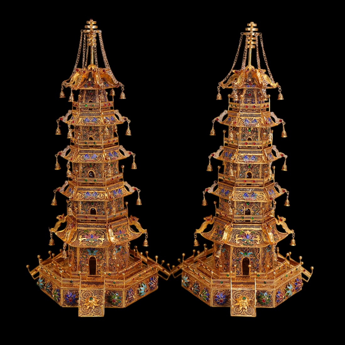 An Exquisite Gilt Bronze Inlaid Gems Pagoda: An Exquisite Gilt Bronze Inlaid Gems Pagoda Qing Dynasty, China Qianlong Four-character Mark Size:50cmx25cm Weight:4820g (The Dimensions Of All Batches Are Manually Measured.If You Need More Detailed 