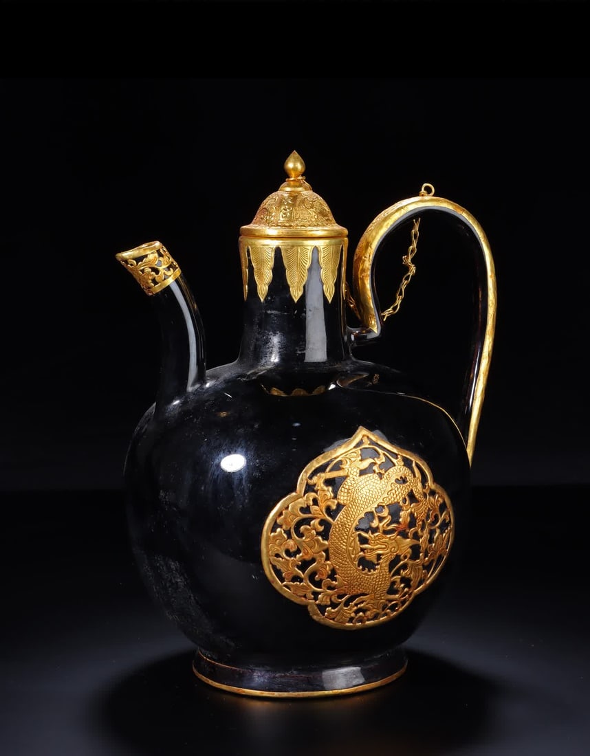 A Song Dynasty gold-clad hollow dragon pattern pot: Song Dynasty gold-clad hollow dragon pattern pot SIZE: H:24.5cm (The Dimensions Of All Batches Are Manually Measured.If You Need More Detailed Information, Please Contact Our Customer Service Before B