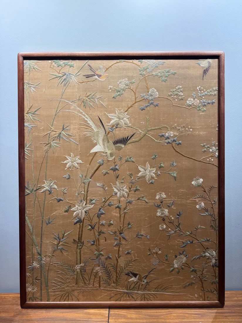 A piece of late Qing Republic Cantonese embroidery has a bright future (1 of 7)