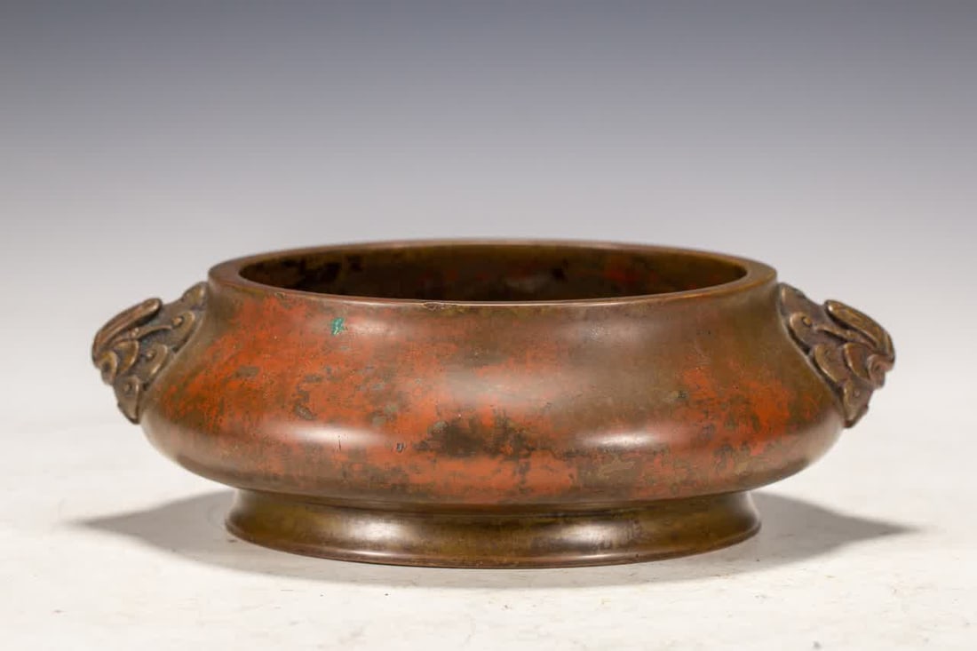A copper amphora from the Qing Dynasty (1 of 9)