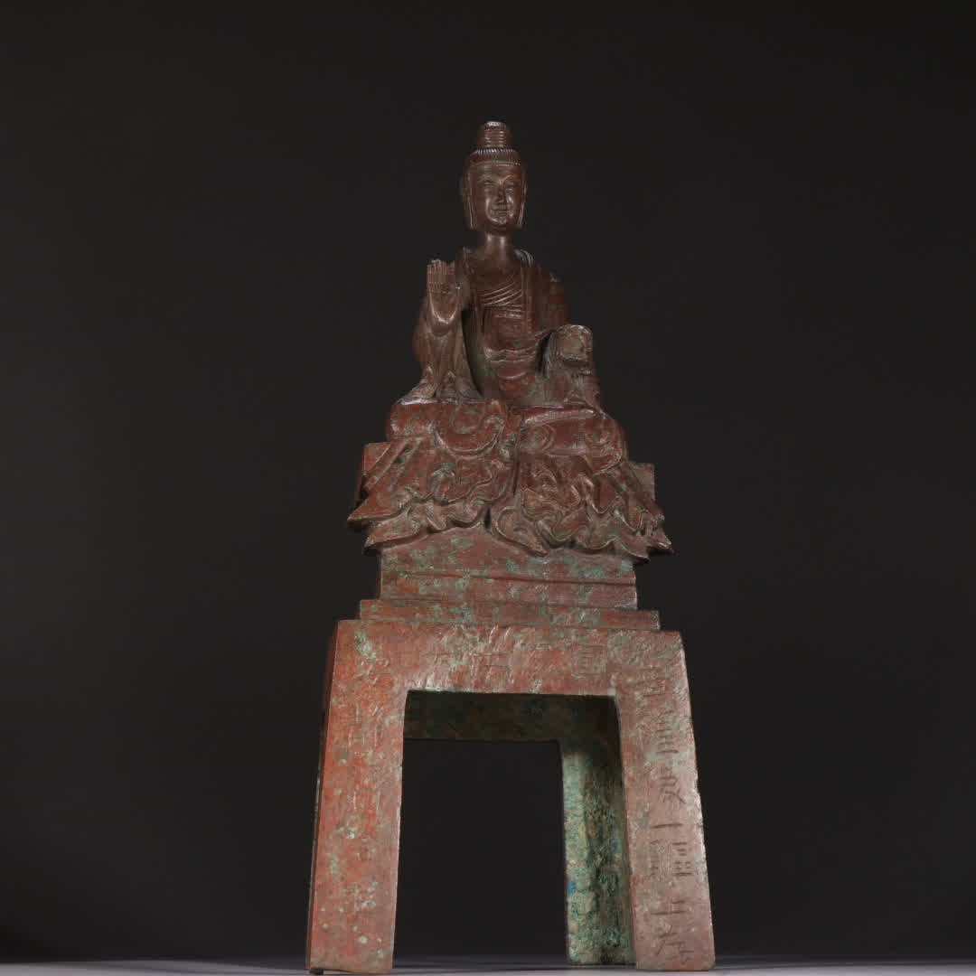 A piece of Northern Wei Dynasty copper bench Buddha: Northern Wei Dynasty copper bench Buddha SIZE: H:26cm W:10.4cm W:1371.2g (The Dimensions Of All Batches Are Manually Measured.If You Need More Detailed Information, Please Contact Our Customer