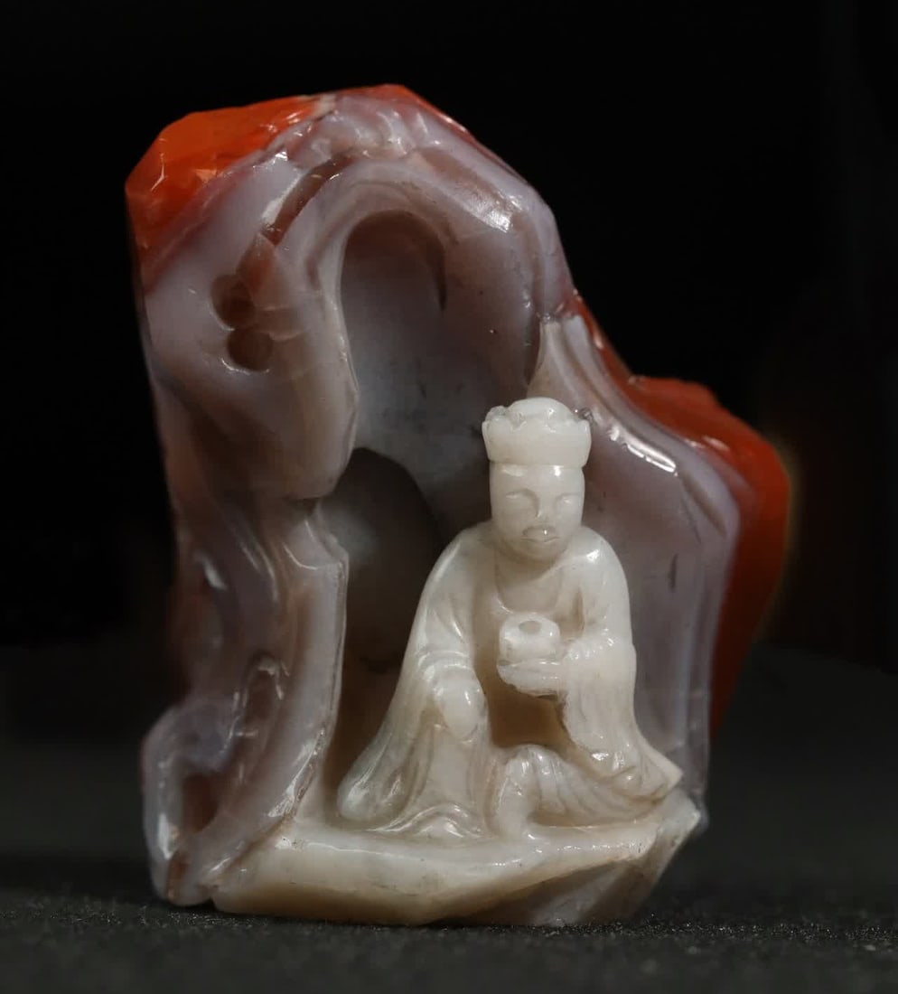 A statue of the Medicine Buddha in the mountains of the Qing Dynasty: Qing Dynasty mountain enlightenment South Red Pretty Carving Medicine Buddha statue SIZE: 6.42x5.4x5.2cm 174.8g (The Dimensions Of All Batches Are Manually Measured.If You Need More Detailed Informati