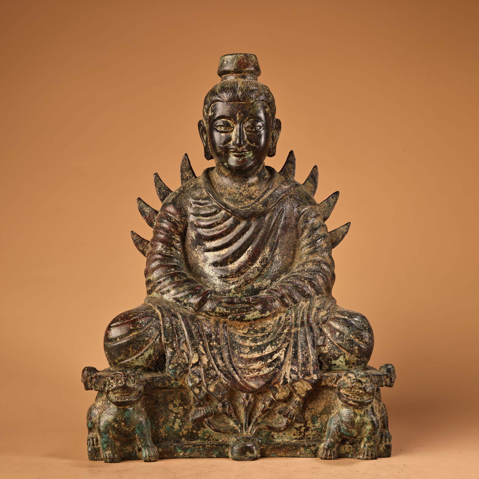 A high-relief engraved Buddha statue of Shakyamuni Buddha (1 of 11)
