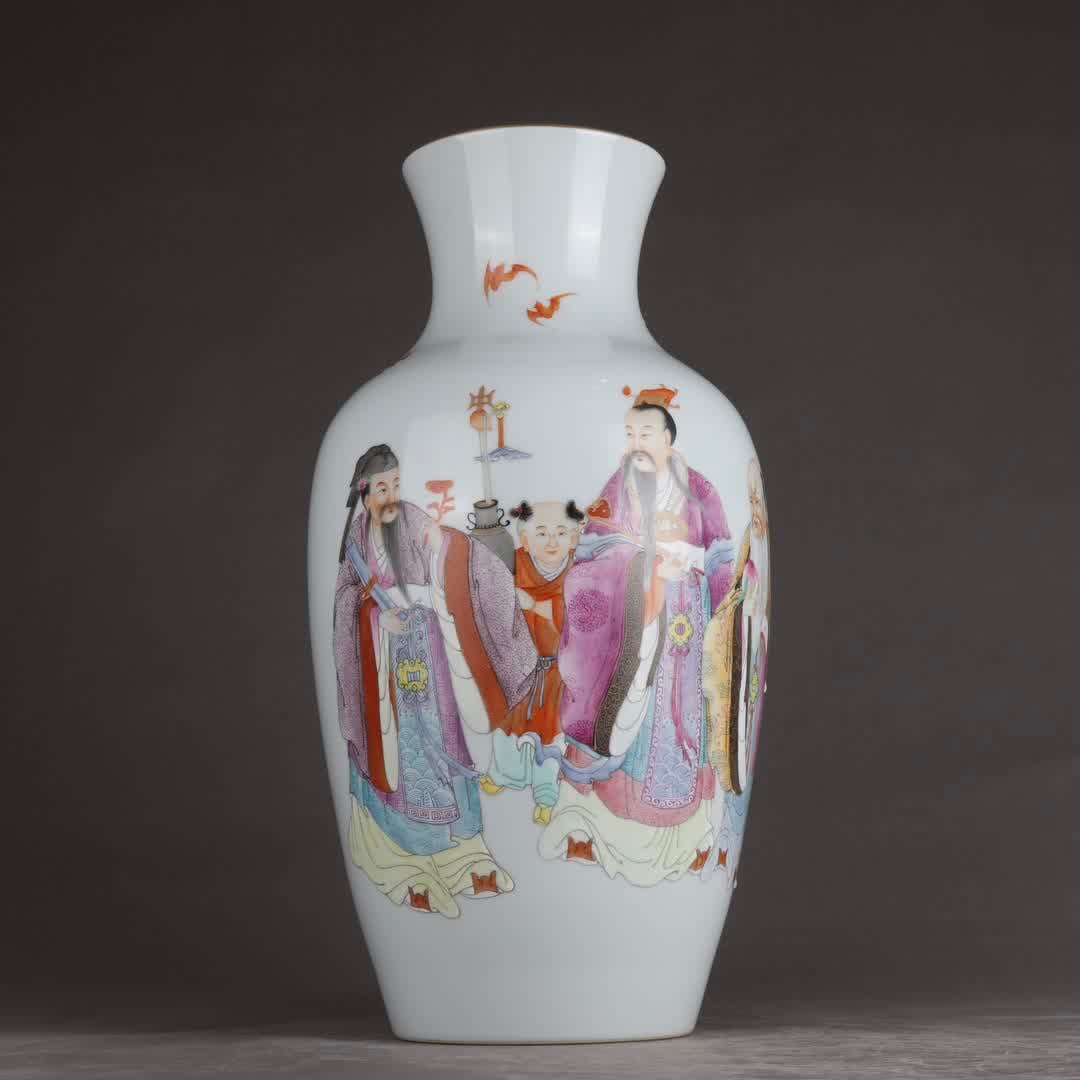 A three-star bottle of Qing Dynasty Qianlong pastel painted with gold Fulu Shou: Qing Dynasty Qianlong pastel gold-painted Fulu Shou three-star vase SIZE: H: 40.5cm Belly diameter 20.5cm (The Dimensions Of All Batches Are Manually Measured.If You Need More Detailed Information, Pl