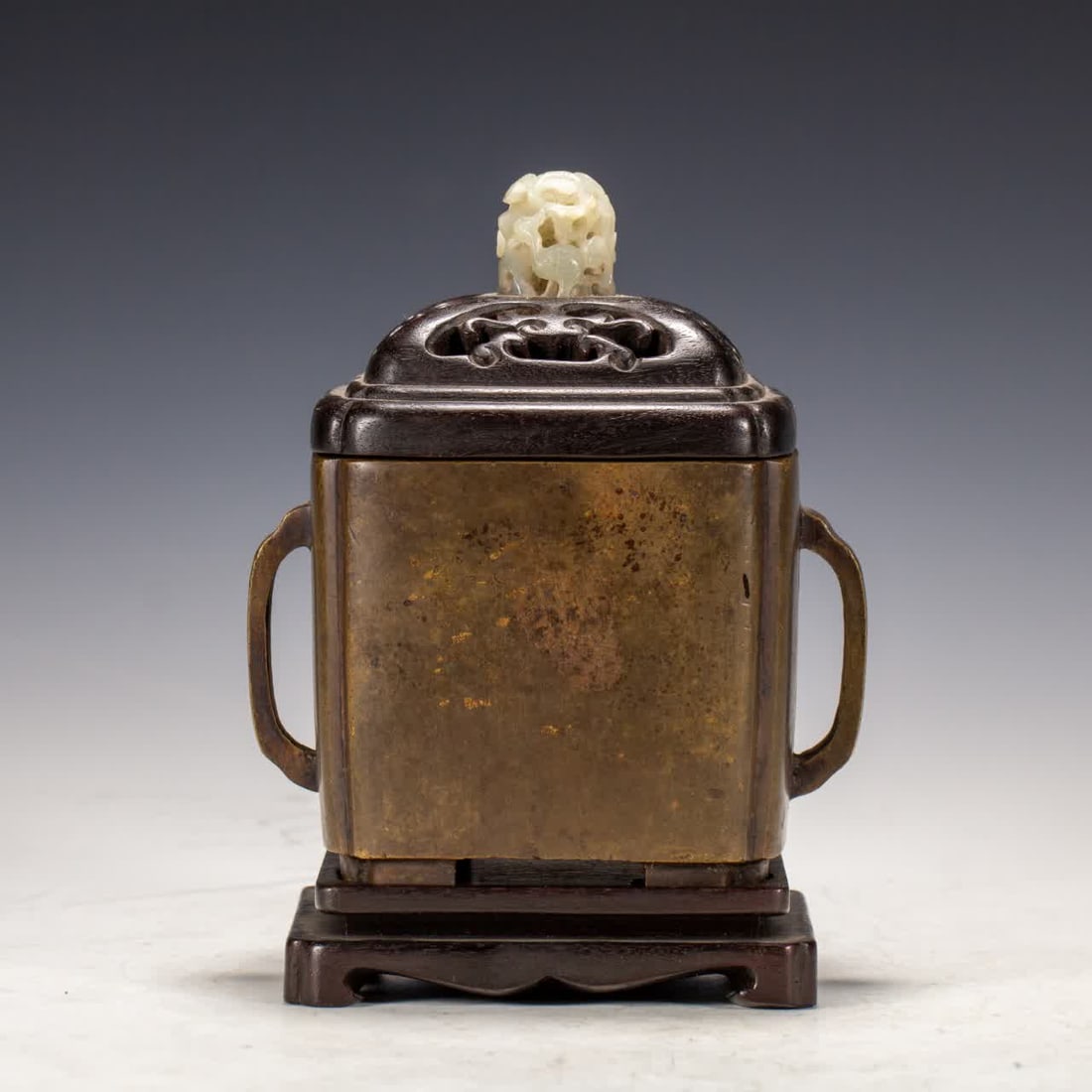 A copper amphora from the Qing Dynasty (1 of 9)