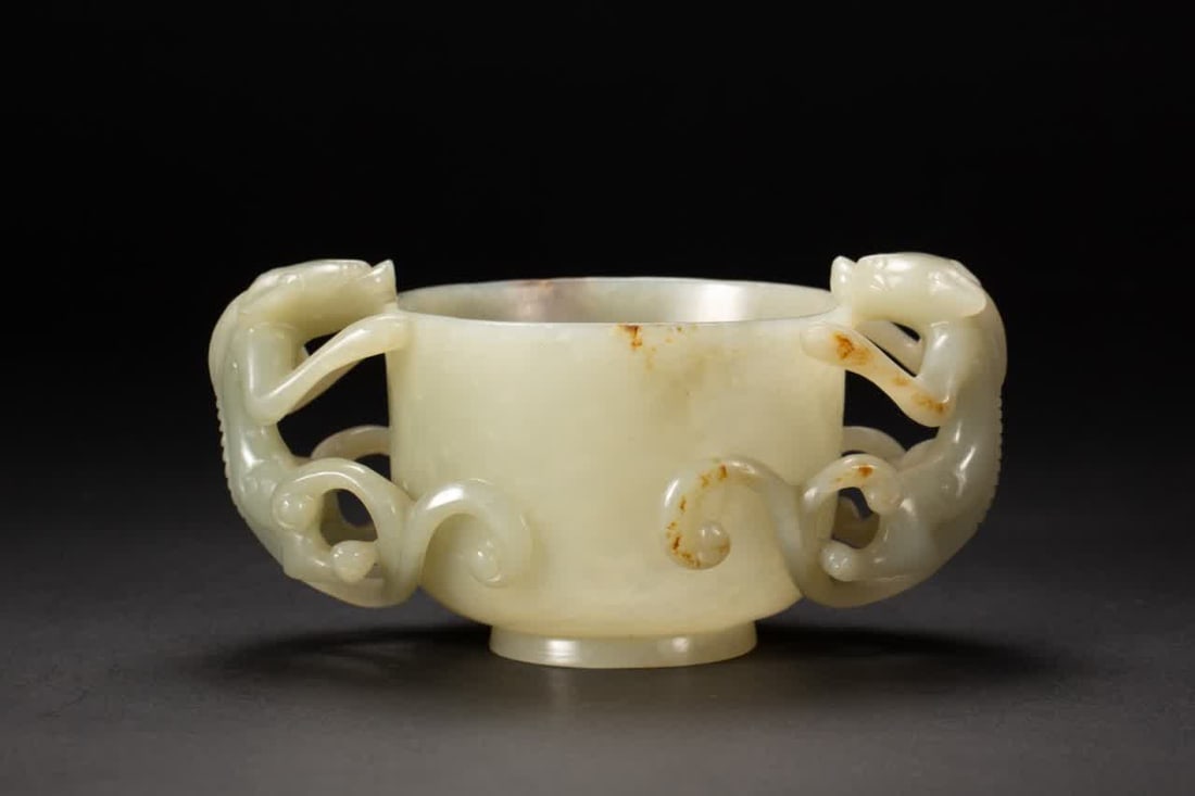 A Qing Dynasty Hetian jade cup: Qing Dynasty Hetian jade cup SIZE: L:14.5cm W:8.5cm H:6.5cm W:360g (The Dimensions Of All Batches Are Manually Measured.If You Need More Detailed Information, Please Contact Our Customer Service