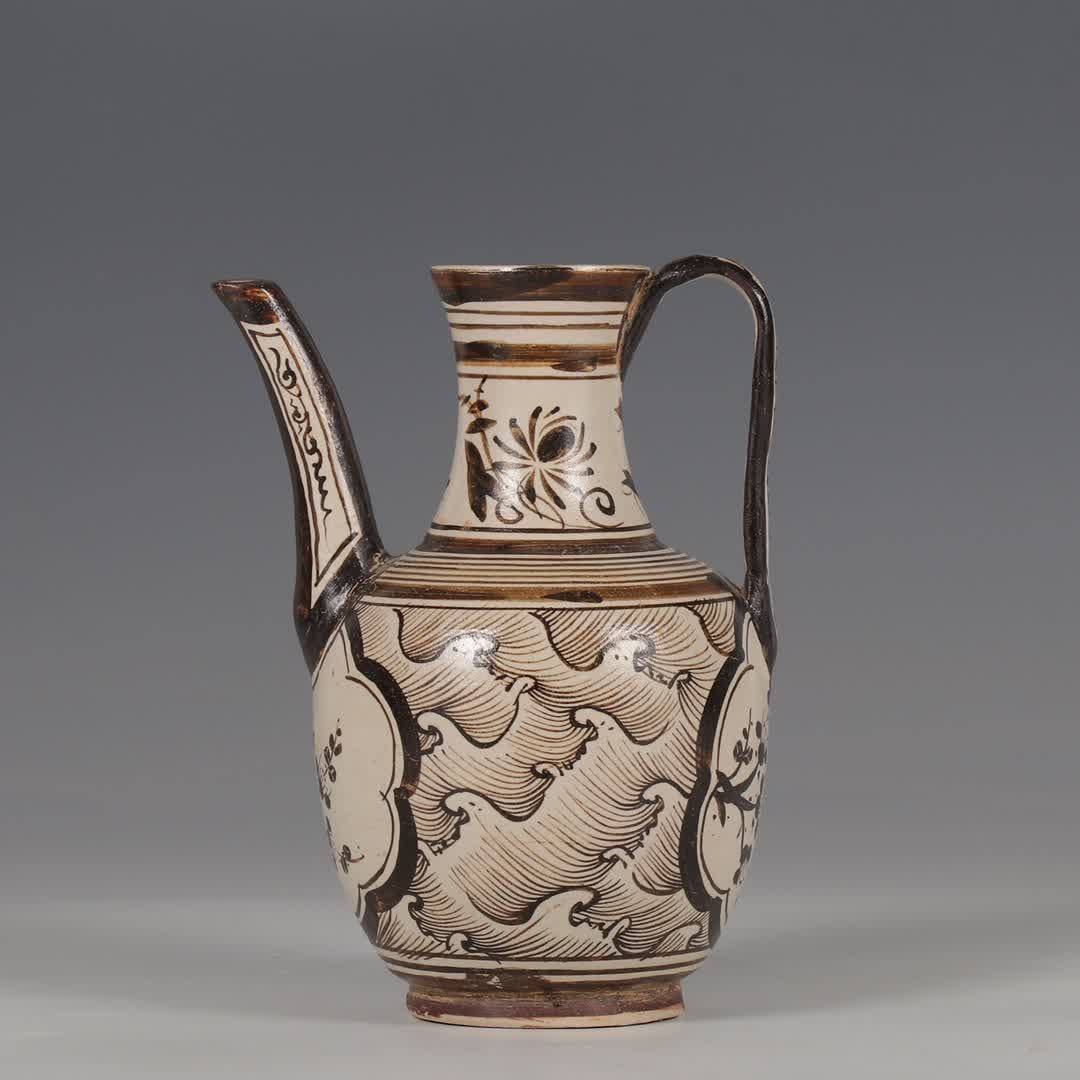 A Song Jizhou kiln brown color plum blossom seawater pattern pot (1 of 8)
