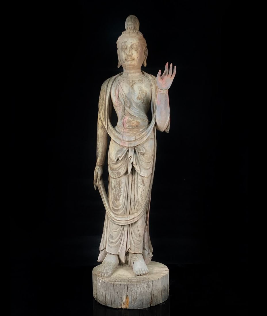 A statue of Guanyin in the Song Dynasty: Song Dynasty Nanmu Guanyin statue SIZE: H: 123cm Bottom W: 33cm (The Dimensions Of All Batches Are Manually Measured.If You Need More Detailed Information, Please Contact Our Customer Service Before B