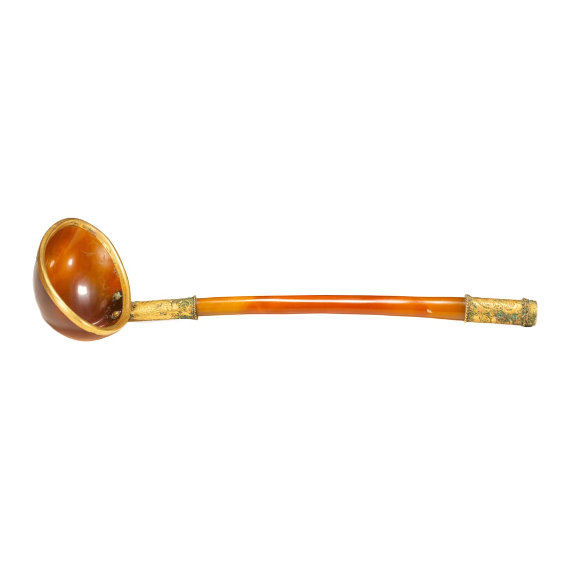 A Liao Dynasty agate gold-clad spoon (1 of 9)