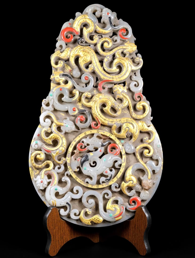 A piece of Han Dynasty jade: Han Dynasty jade jade SIZE: L: 20.5cm T: 2.3cm H: 54.5cm Total W: 1924g (The Dimensions Of All Batches Are Manually Measured.If You Need More Detailed Information, Please Contact Our Customer Service 