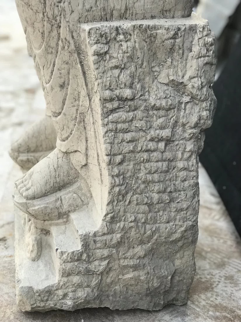 A bluestone old Buddha statue - 3