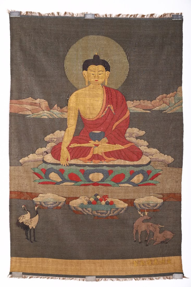 A Qing Dynasty silk thangka (1 of 11)