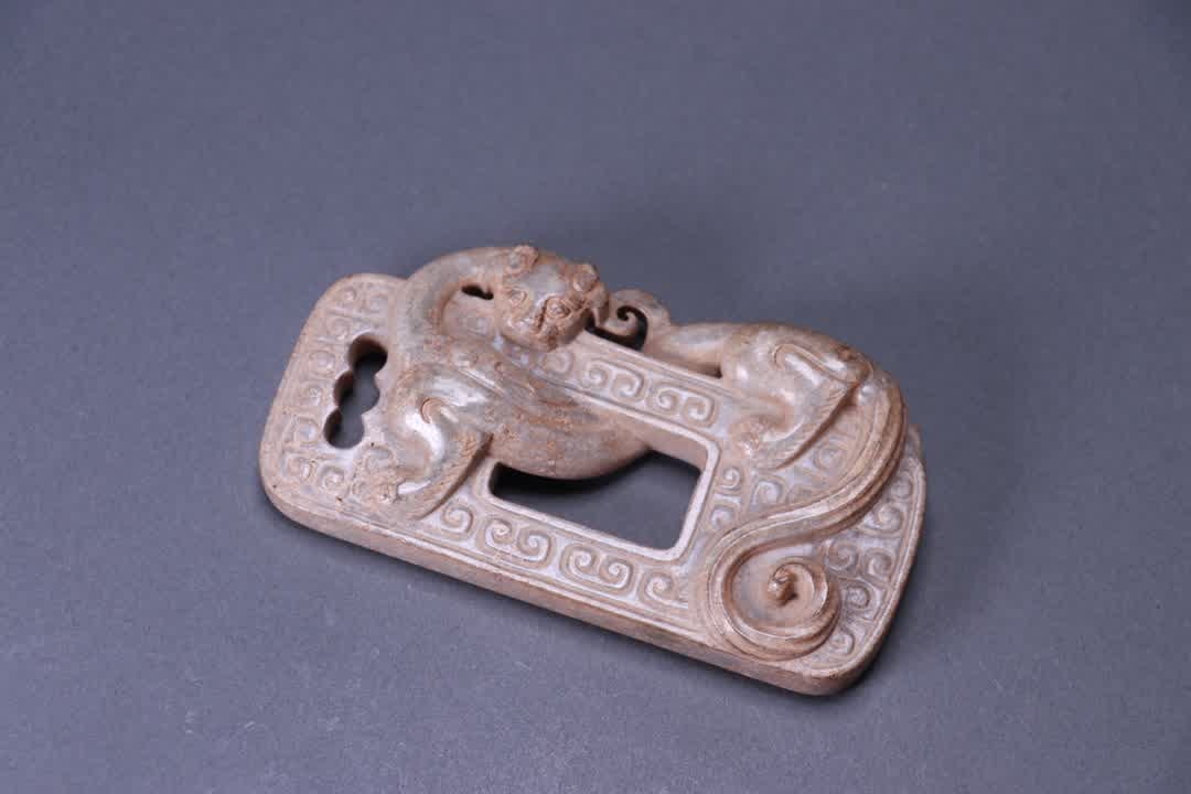 A war Han jade dragon pattern pendant - 9
