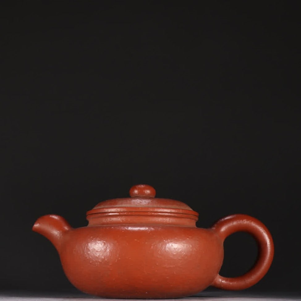 A famous purple sand teapot (1 of 9)