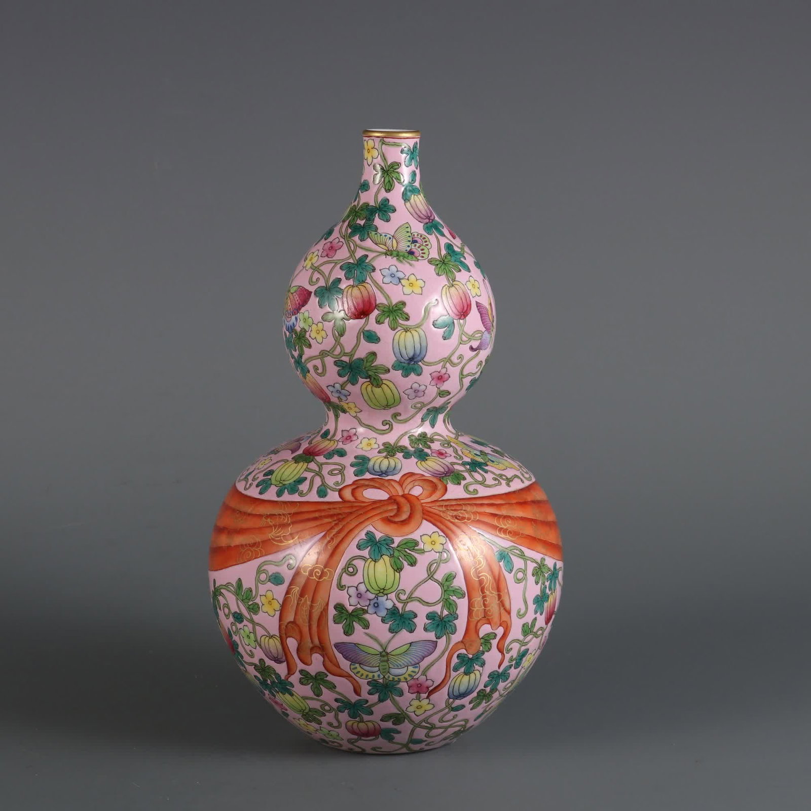 A gourd bottle made in the Yongzheng era of the Qing Dynasty turquoise green space pastel melon (1 of 9)