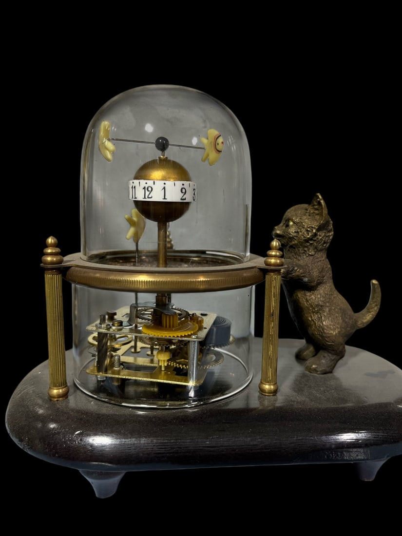 An Exquisite Bronze Cat Pattern Clock - 5