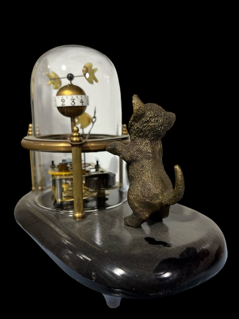 An Exquisite Bronze Cat Pattern Clock - 6