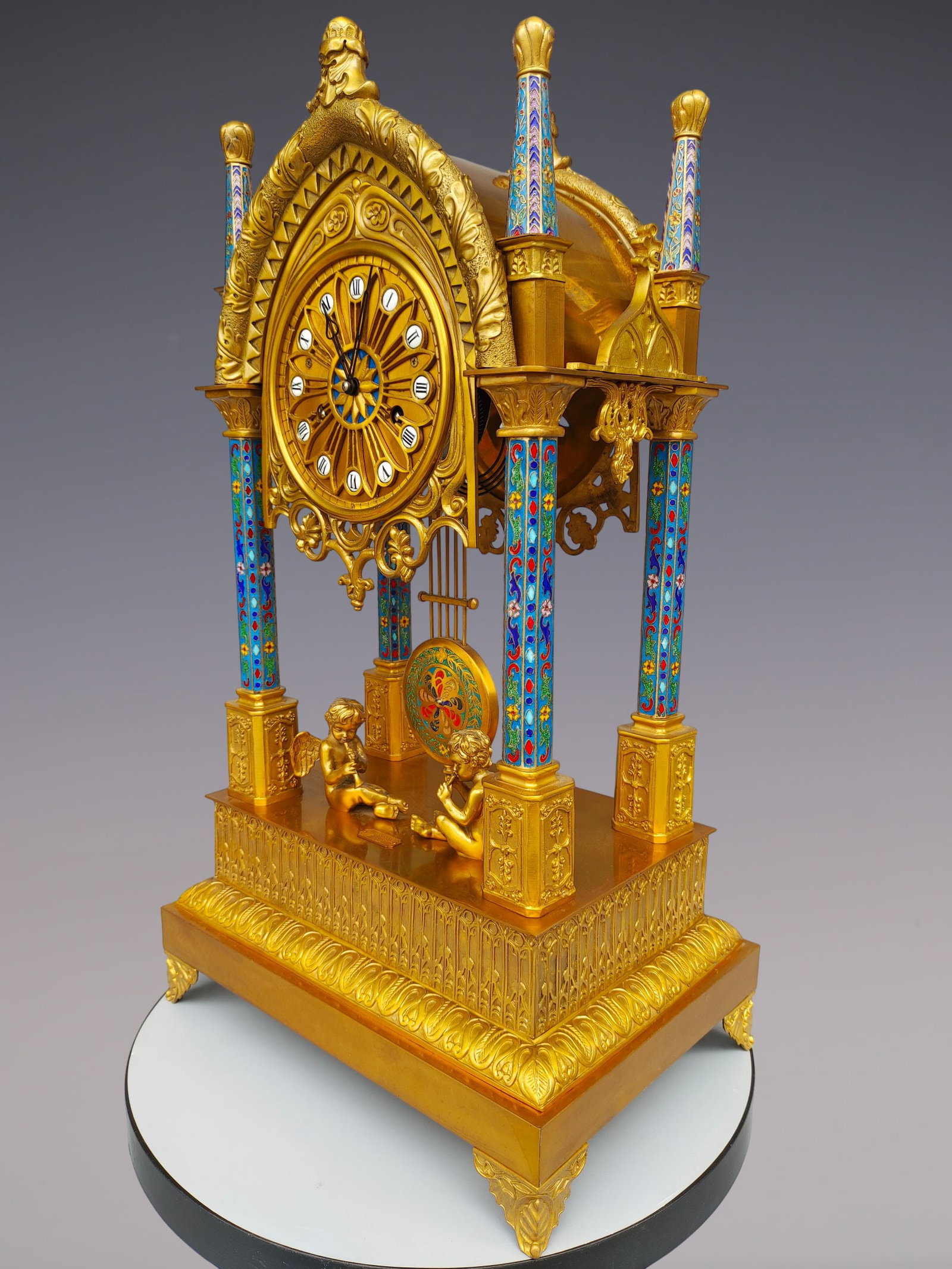 An Exquisite Gilt Bronze Lotus Pattern Clock - 8