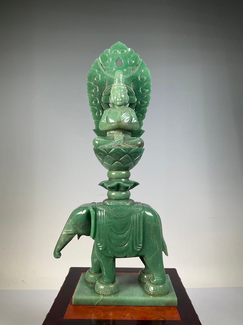 An Exquisite Jasper Statue of Samantabhadra Ornament: An Exquisite Jasper Statue of Samantabhadra Ornament Modern Time of China Size:34cmx16cm Weight:1910g (The Dimensions Of All Batches Are Manually Measured.If You Need More Detailed Information, Please
