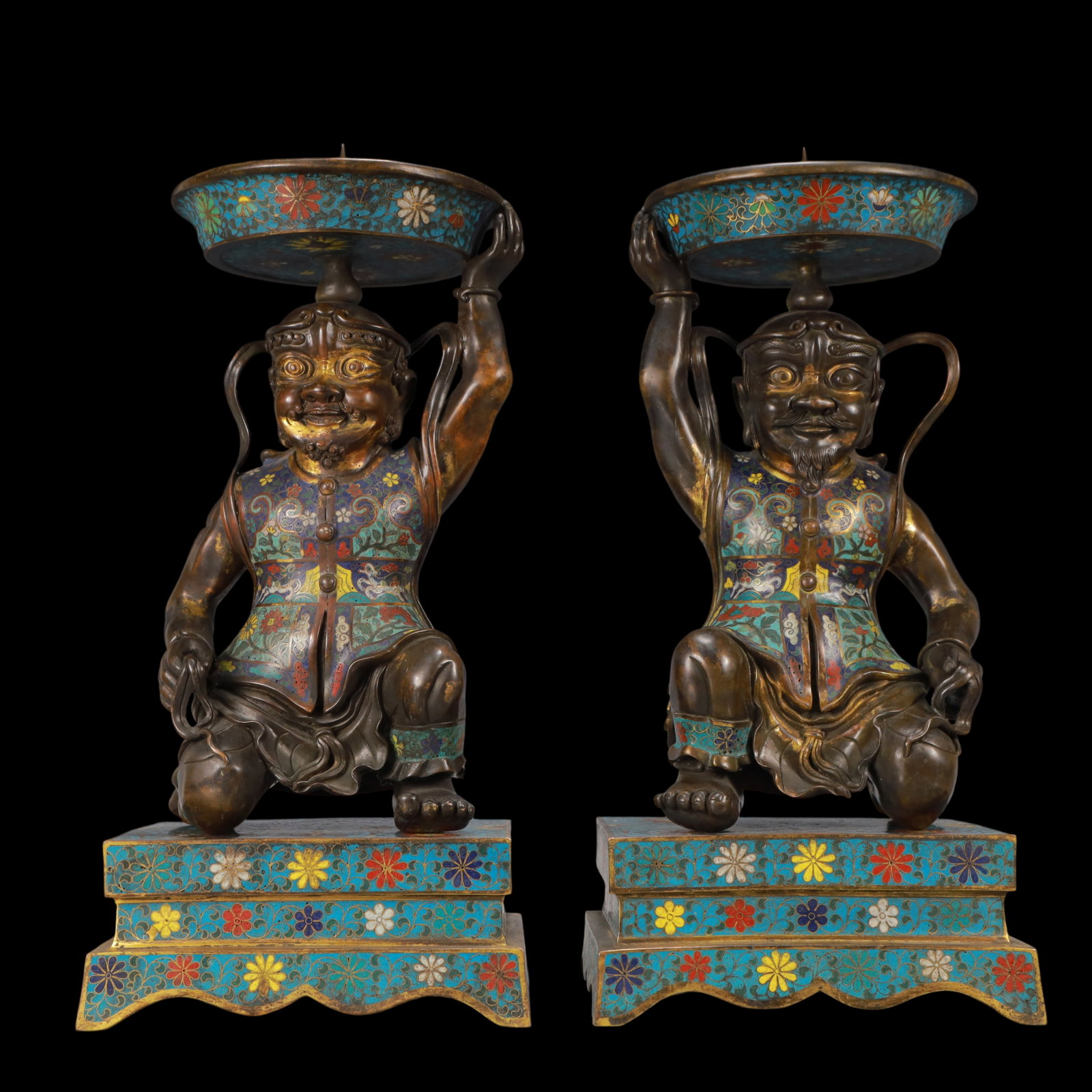 A Exquisite A pair of Cloisonne Lotus Pattern Figures Candlestick: A Exquisite A pair of Cloisonne Lotus Pattern Figures Candlestick Qing Dynasty, China Size:21.5cmx16cmx46cm Weight:18000g (The Dimensions Of All Batches Are Manually Measured.If You Need More Detailed