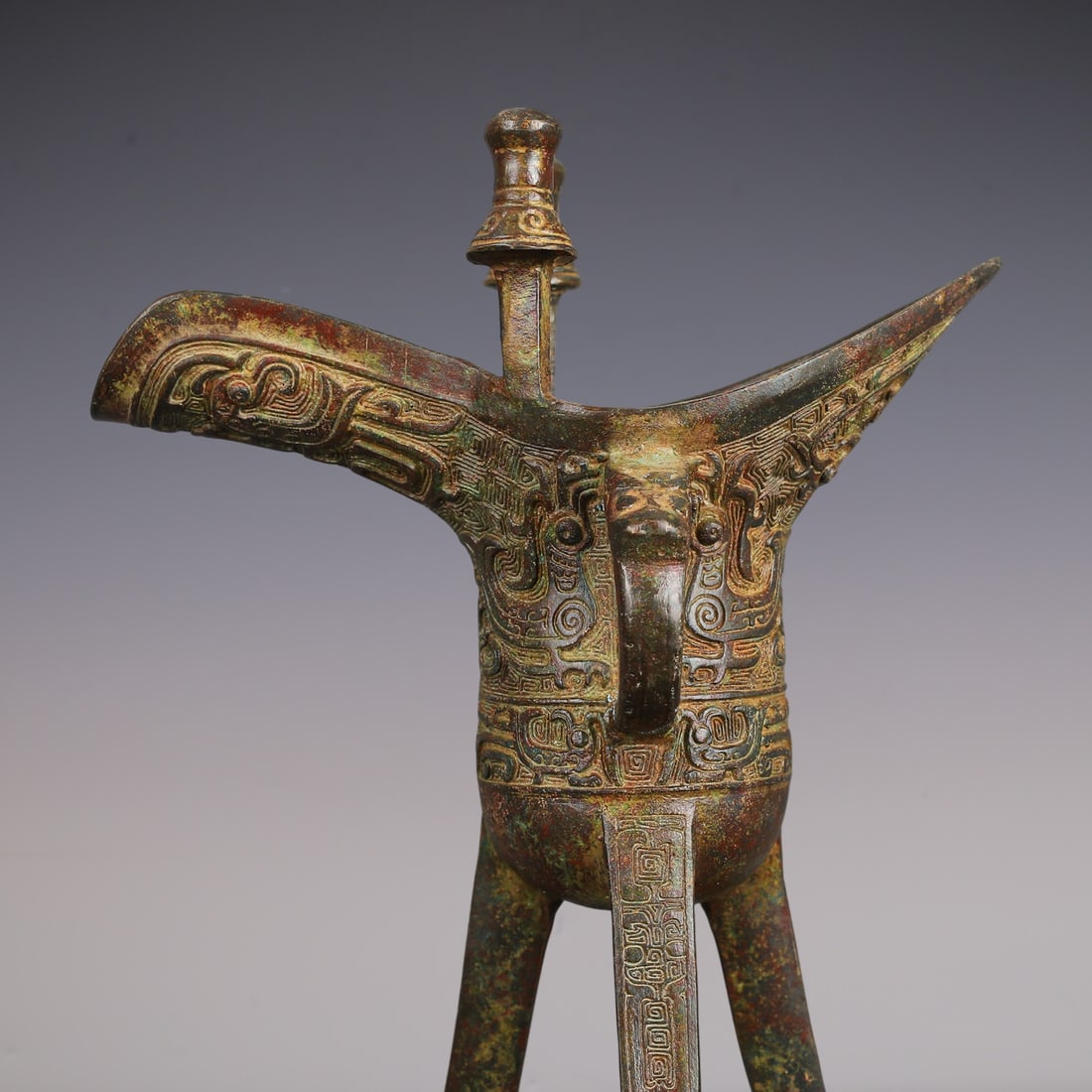 An Exquisite Bronze Phoenix Pattern Goblet - 2
