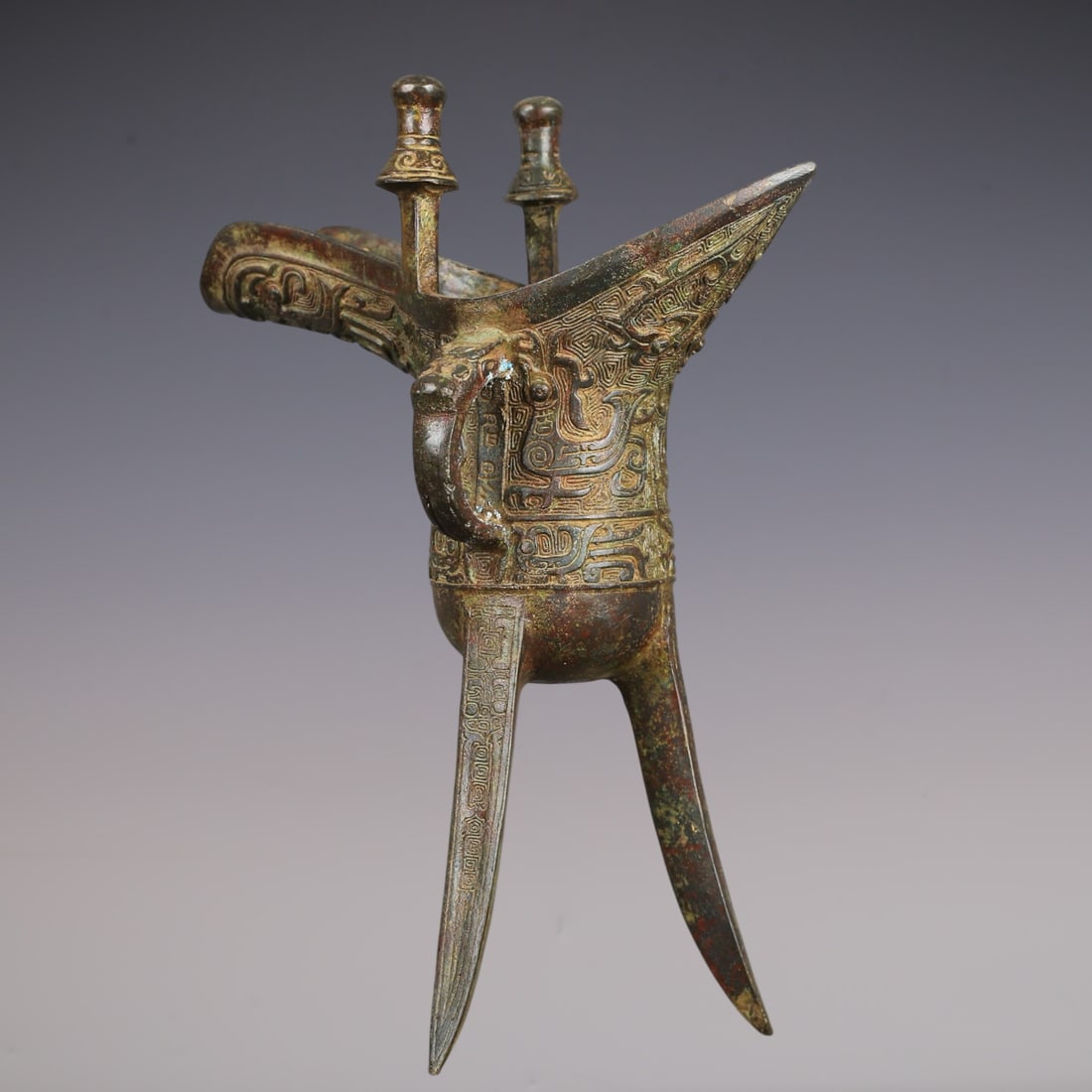 An Exquisite Bronze Phoenix Pattern Goblet - 4