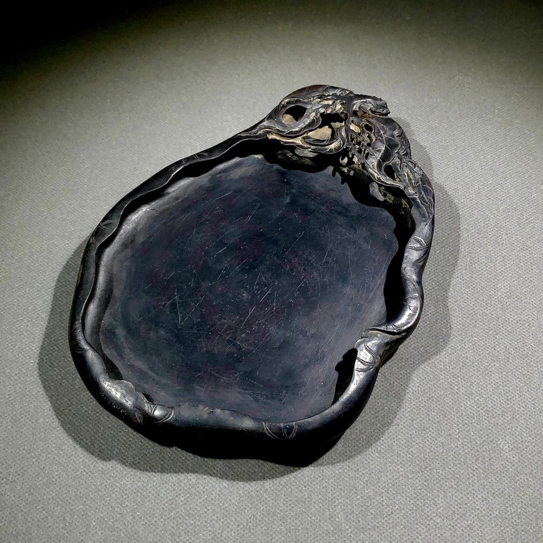 An Exquisite with poem Inkstone: An Exquisite with poem Inkstone Xu fu Size:22.5cmx16cmx2.6cm (The Dimensions Of All Batches Are Manually Measured.If You Need More Detailed Information, Please Contact Our Customer Service Before