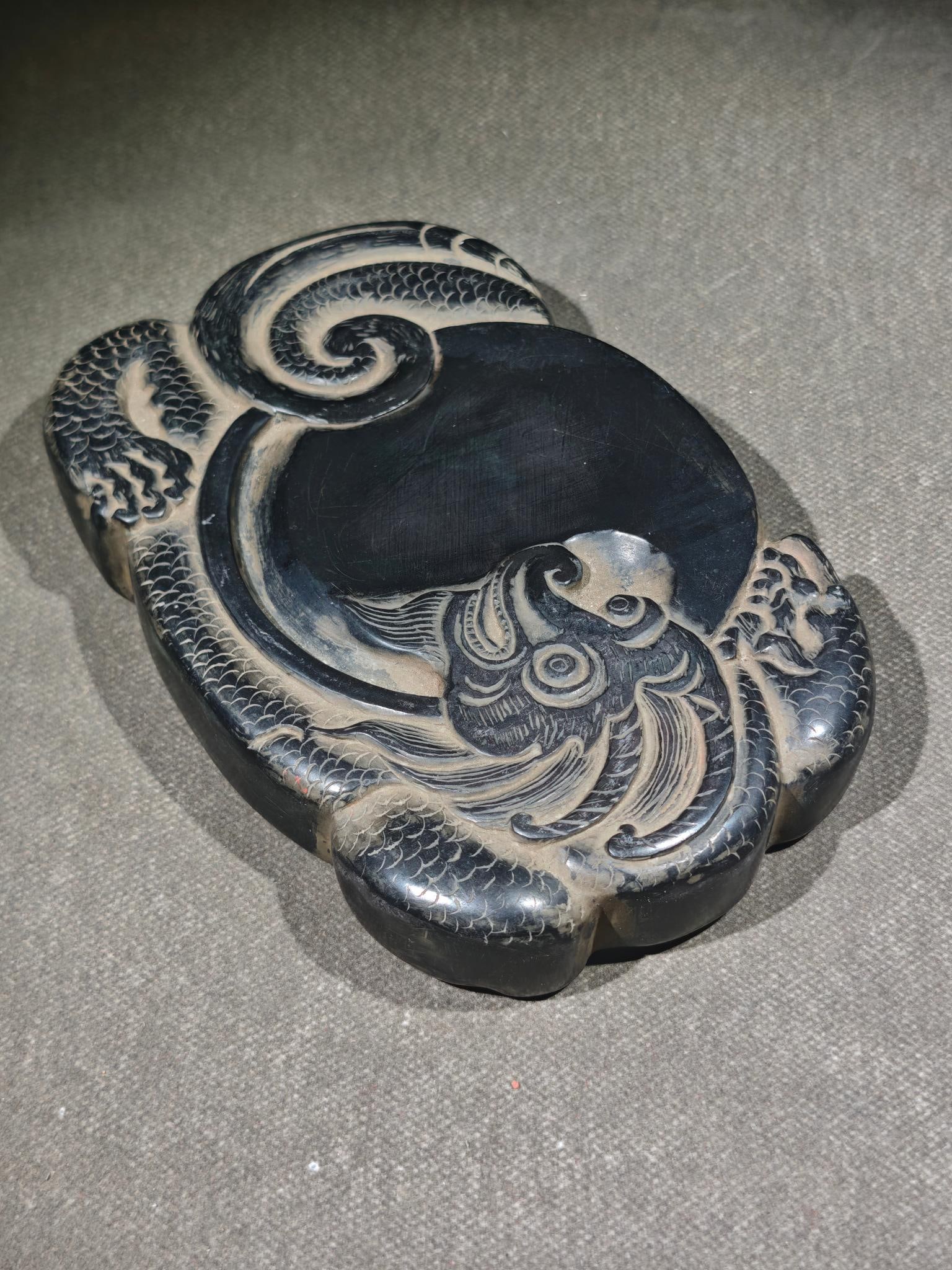 An Exquisite Dragon Pattern Inkstone - 7