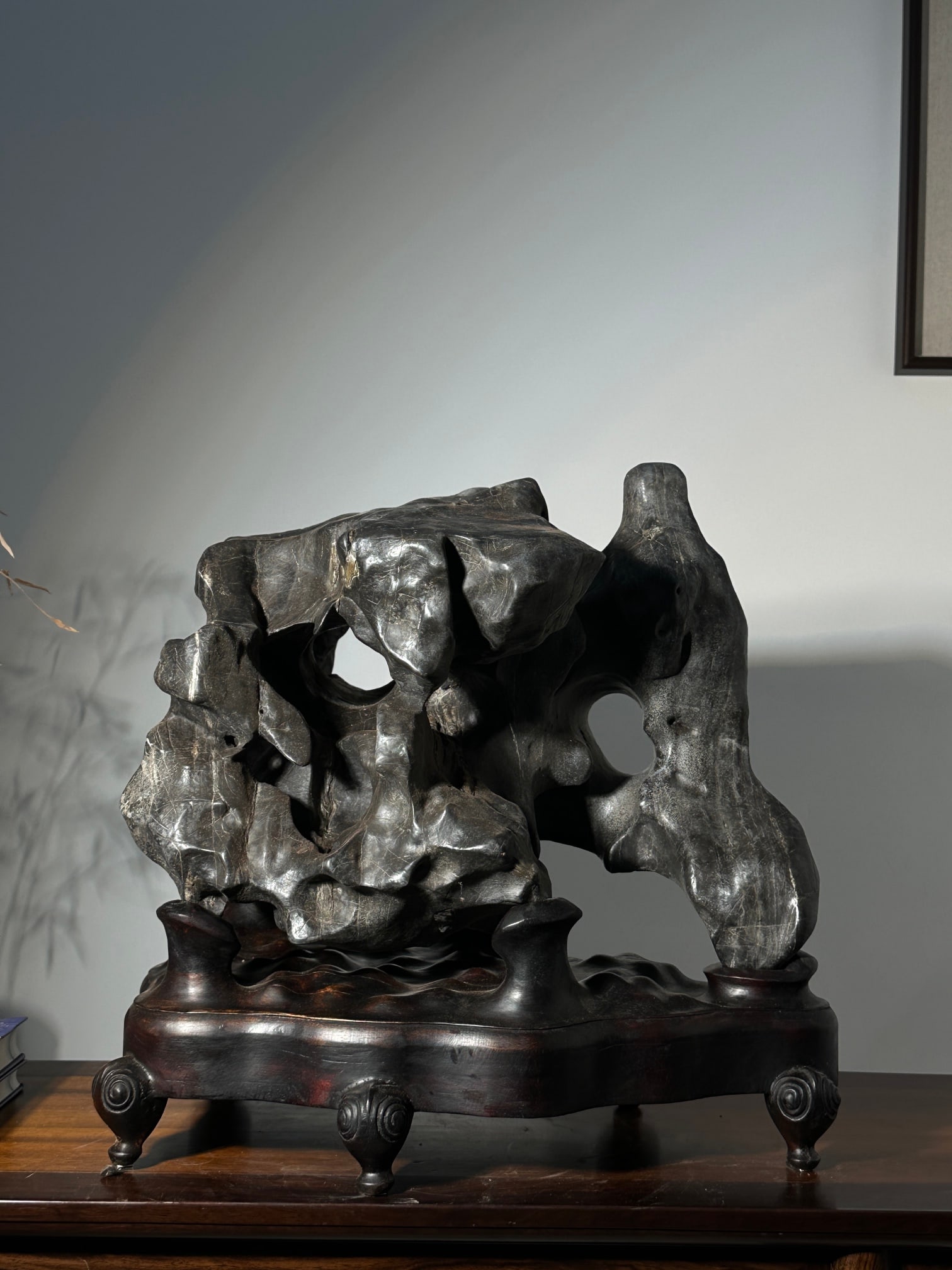 An Exquisite Taihu Stone Ornament: An Exquisite Taihu Stone Ornament Qing Dynasty, China Size:56cmx48cmx32cm (The Dimensions Of All Batches Are Manually Measured.If You Need More Detailed Information, Please Contact Our Customer