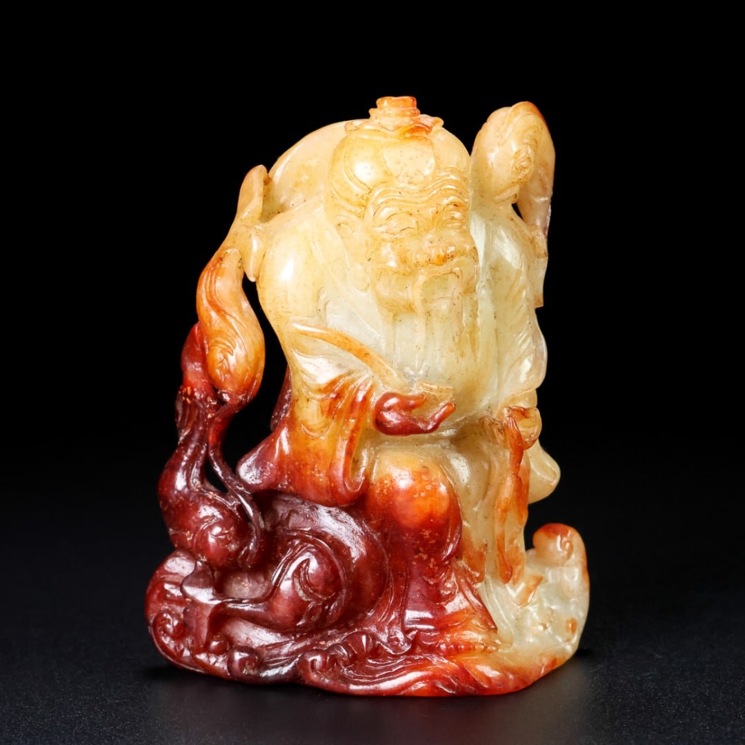 An Exquisite White Jade Figure Ornament: An Exquisite White Jade Figure Ornament Han Dynasty, China Size:7.8cmx6.4cmx2.5cm Weight:120.9g (The Dimensions Of All Batches Are Manually Measured.If You Need More Detailed Information, Please Conta
