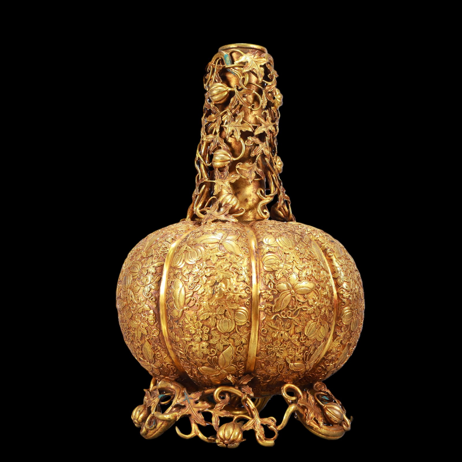 A Exquisite Gilt Bronze Flower and Fruit Pattern Vase (1 of 8)