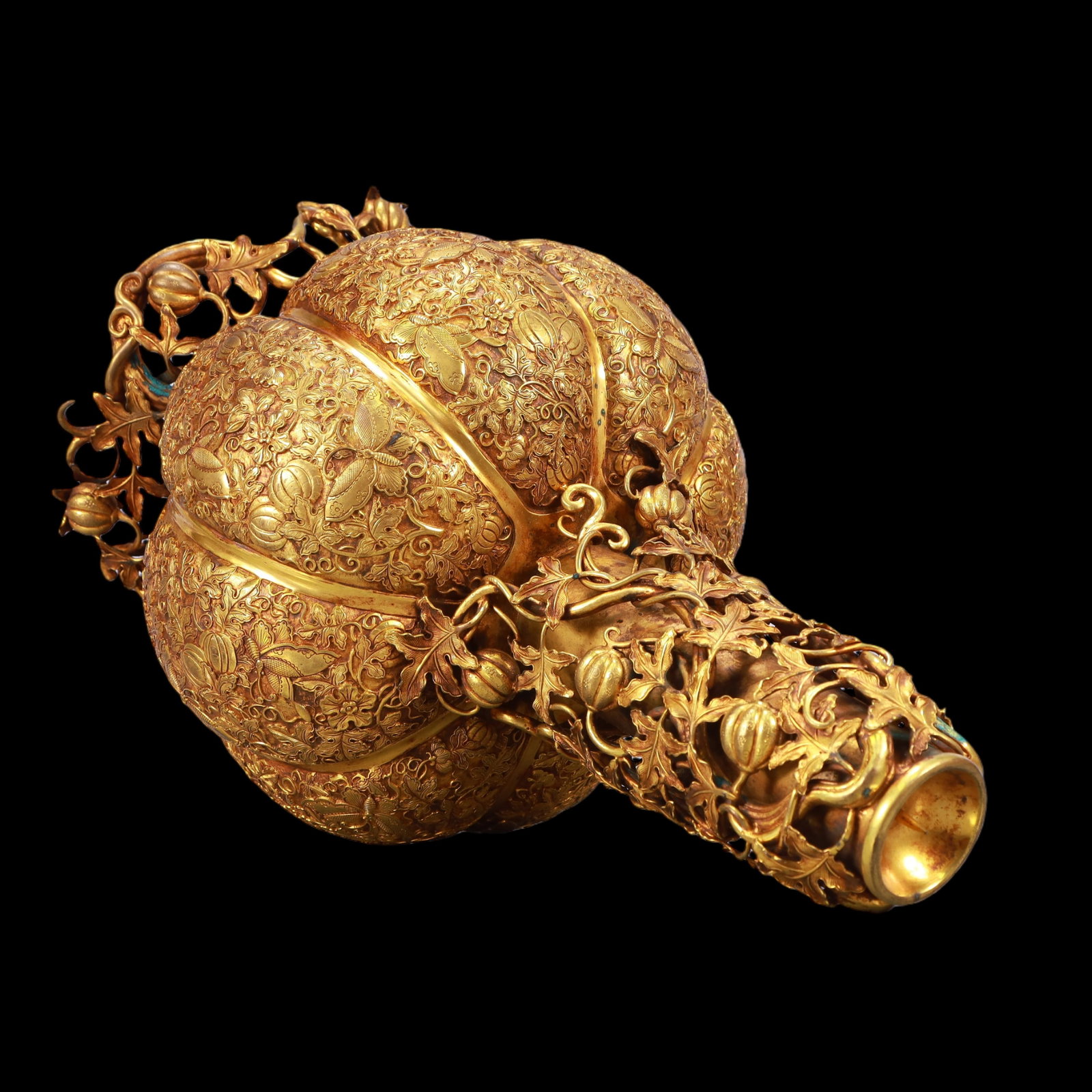 A Exquisite Gilt Bronze Flower and Fruit Pattern Vase - 7