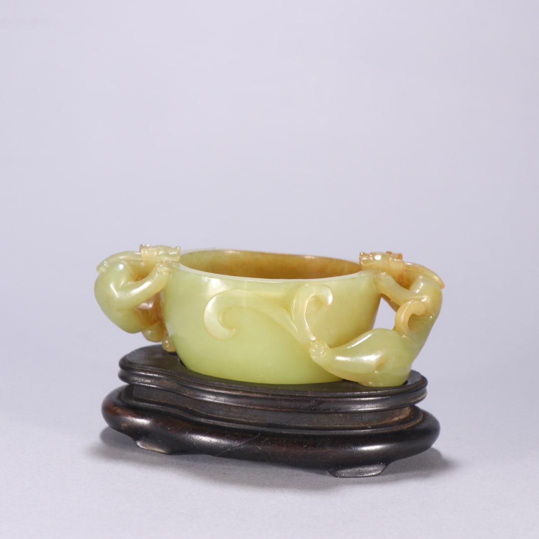 An Exquisite Yellow Jade Chi-Dragon Pattern Cup (1 of 9)