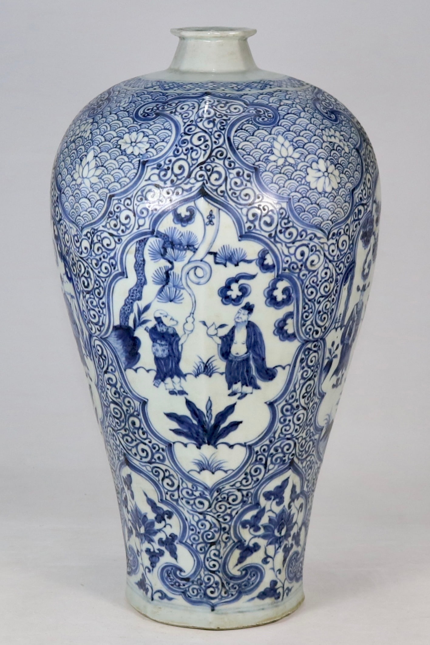 An Exquisite Blue and White Character and Story Pattern Flower Pattern Vase: An Exquisite Blue and White Character and Story Pattern Flower Pattern Vase Yuan Dynasty, China Size:46.5cm (The Dimensions Of All Batches Are Manually Measured.If You Need More Detailed Information,