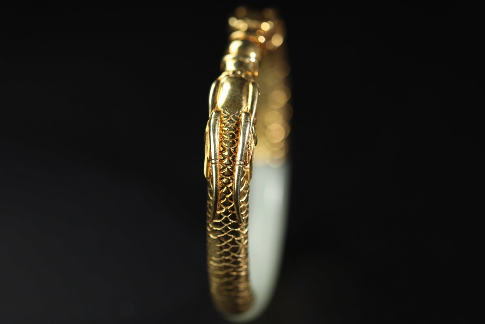 An Exquisite Gilt Silver Dragon Pattern Bracelets - 3