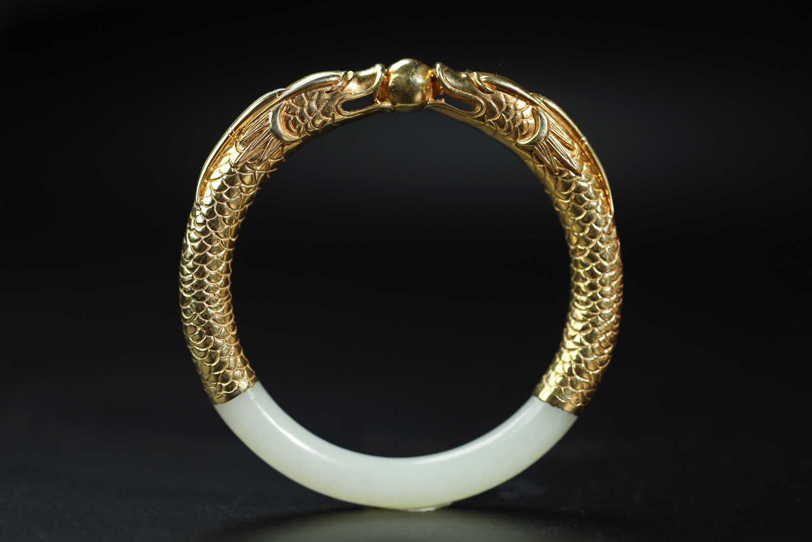 An Exquisite Gilt Silver Dragon Pattern Bracelets - 5