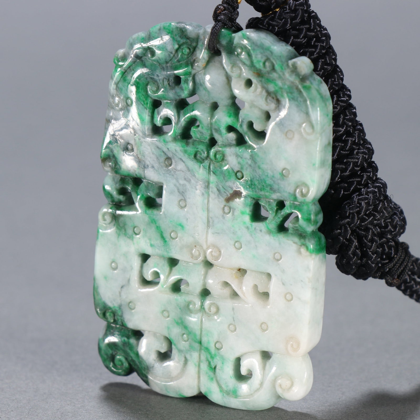An Exquisite Jadeite Dragon Pattern Brand - 7