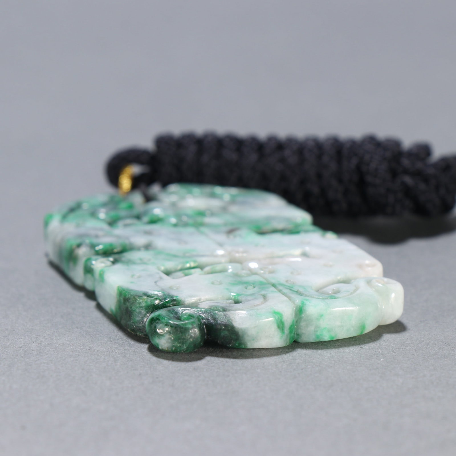 An Exquisite Jadeite Dragon Pattern Brand - 8