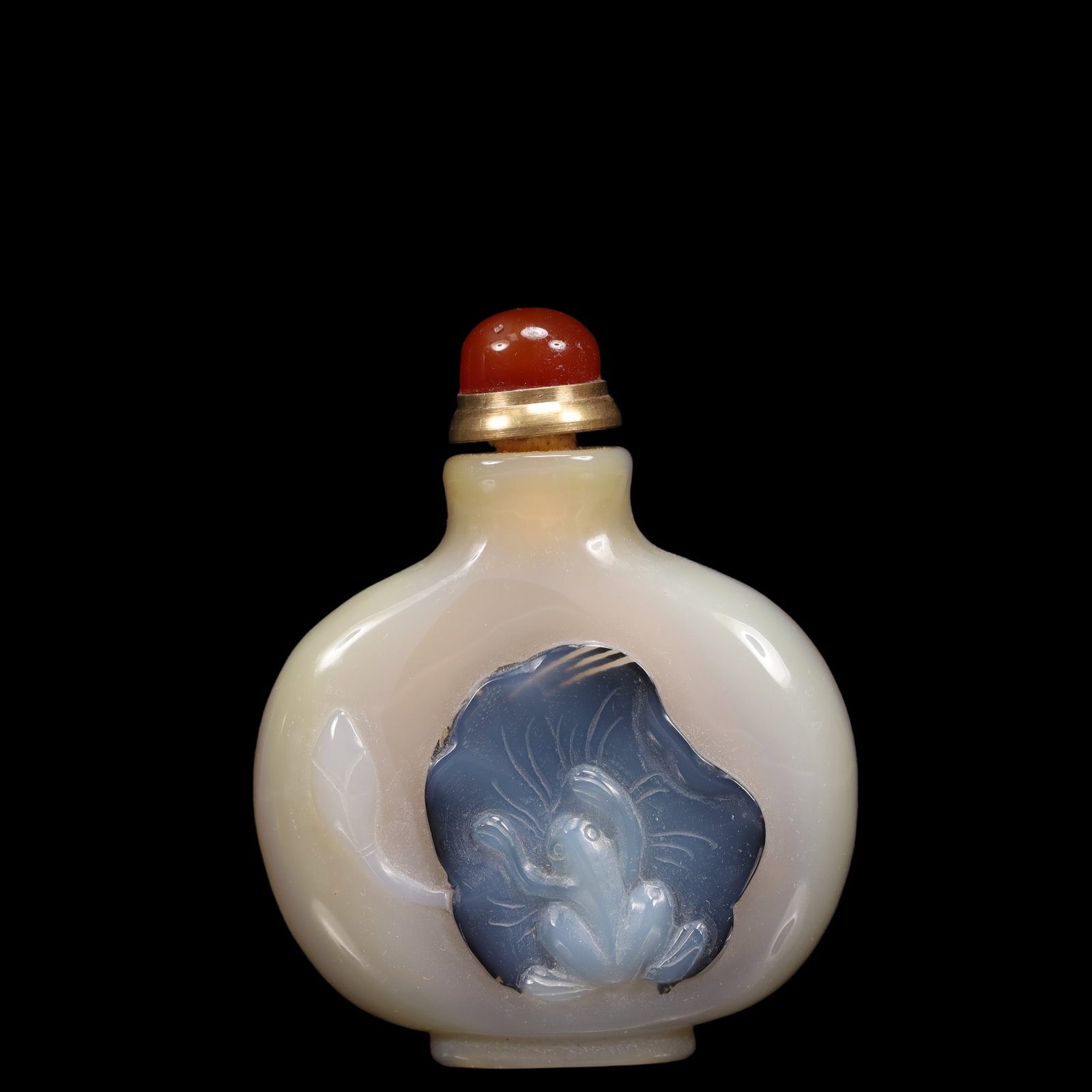 An Exquisite Agate Frog Pattern Snuff Bottle (1 of 10)