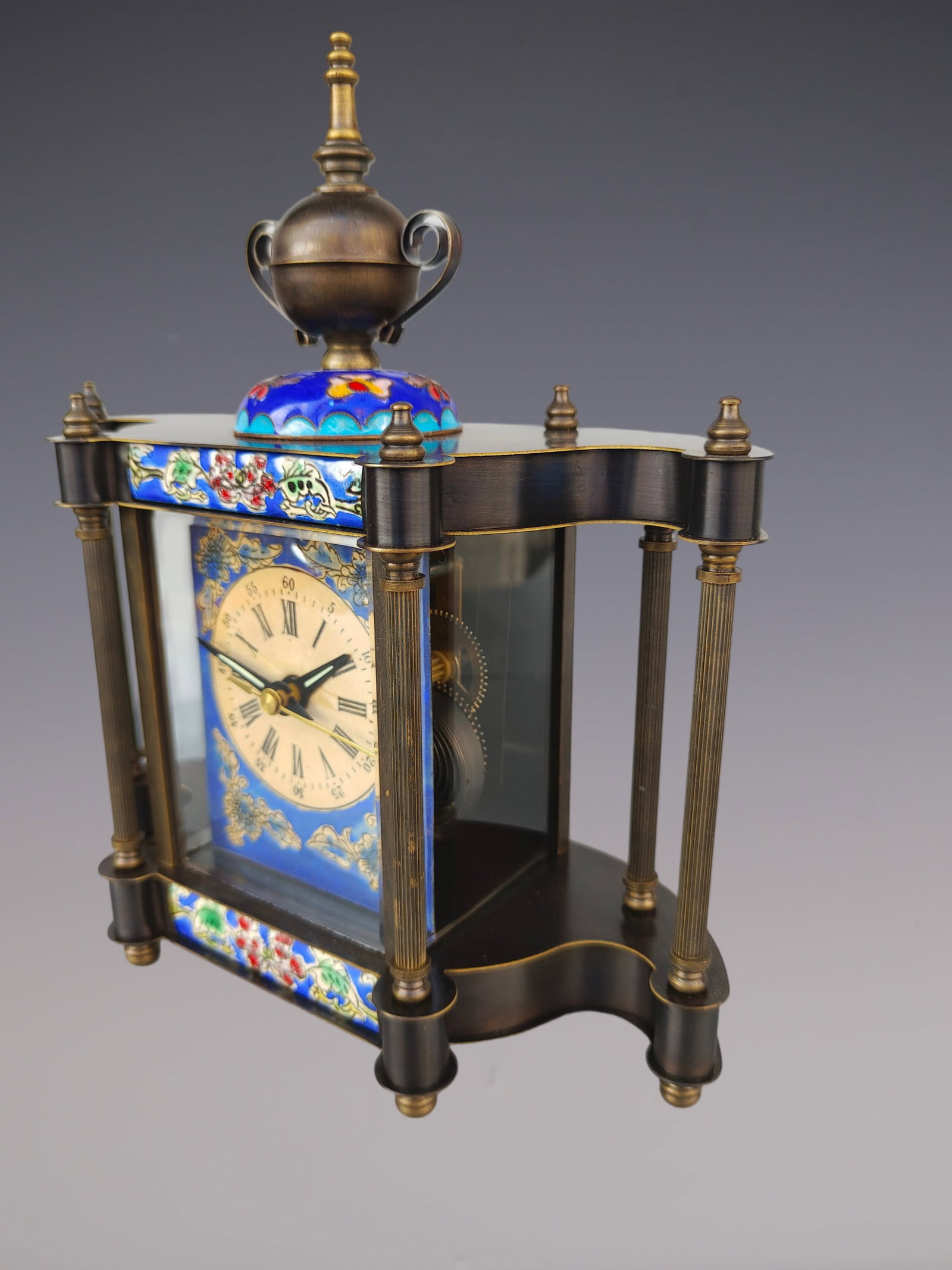 An Exquisite Bronze Lotus Pattern Clock - 2