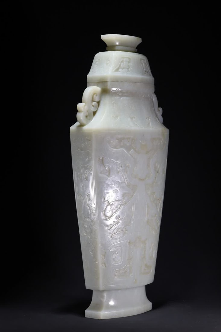 A Qing Dynasty beast face pattern flat bottle - 6