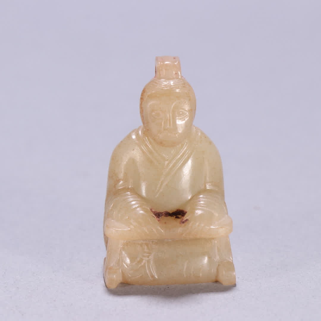 A Hetian jade figure ornament (1 of 9)